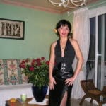 Coquine mature cherche un mec docile pour plan Q cougar